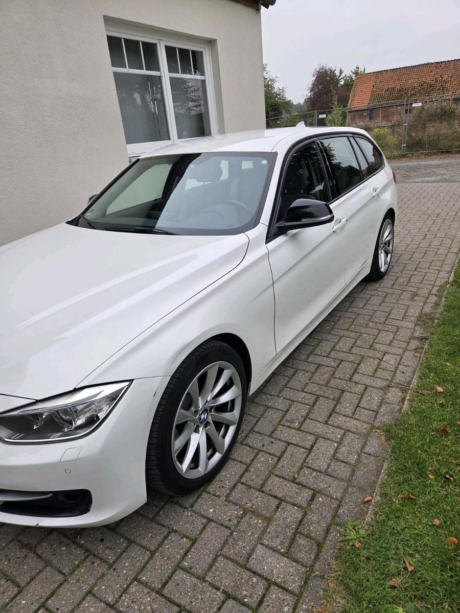 BMW 320 2013 — photo 5