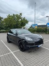 Porsche Cayenne 3.0 Diesel - Porsche Cayenne aus 2010 mit Diesel-Antrieb
