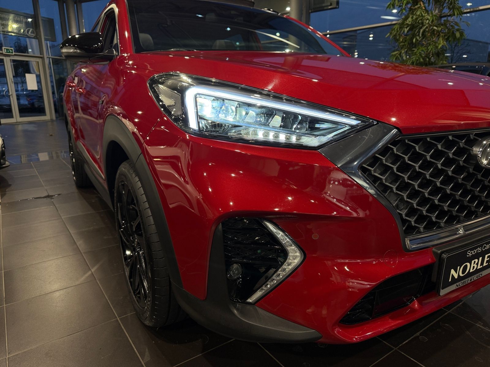 Fahrzeugabbildung Hyundai TUCSON N Line 4WD PANO LED NAV SHZ 19"