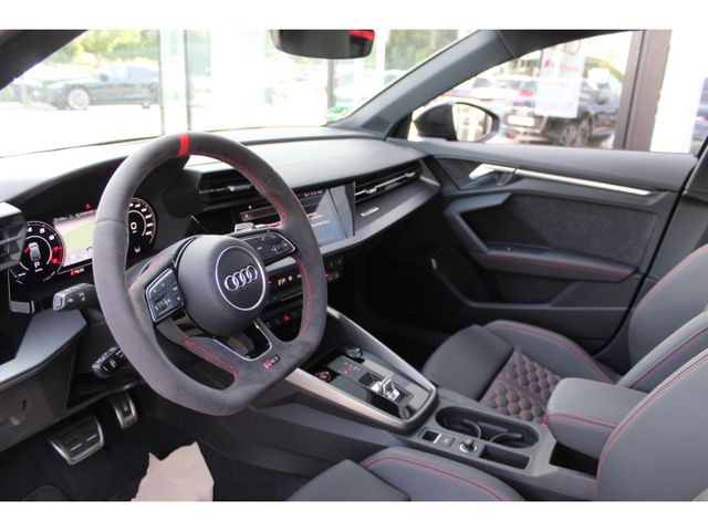 RS3 Sportback  Mtrx*Pano*SpAGA*B&O*Carbon*DesROT