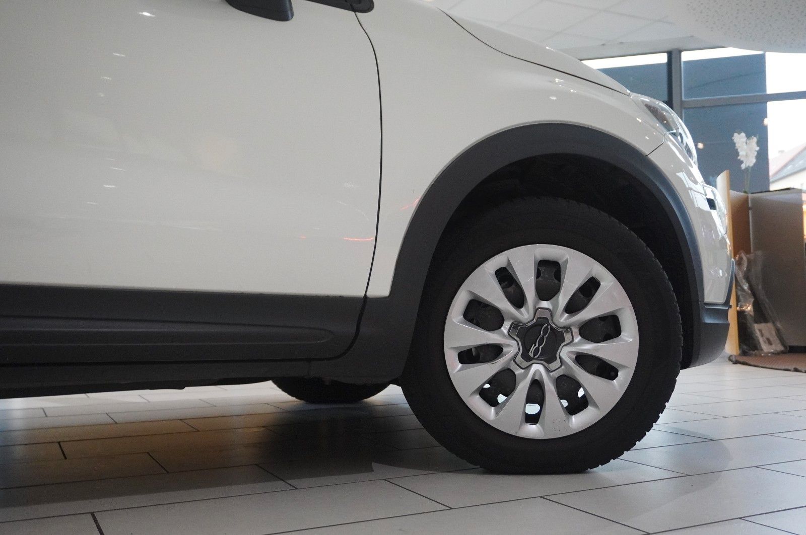 Fahrzeugabbildung Fiat 500X 1.3T CROSS DCT NAVI/LED/PDC/SPORT/TEMP/DAB+