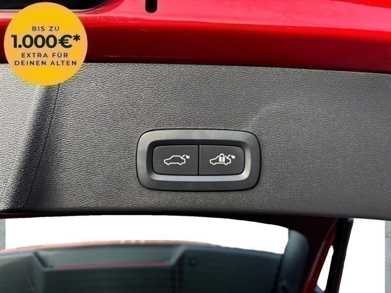 Volvo XC40 Core 2WD *KAMERA*NAVI*