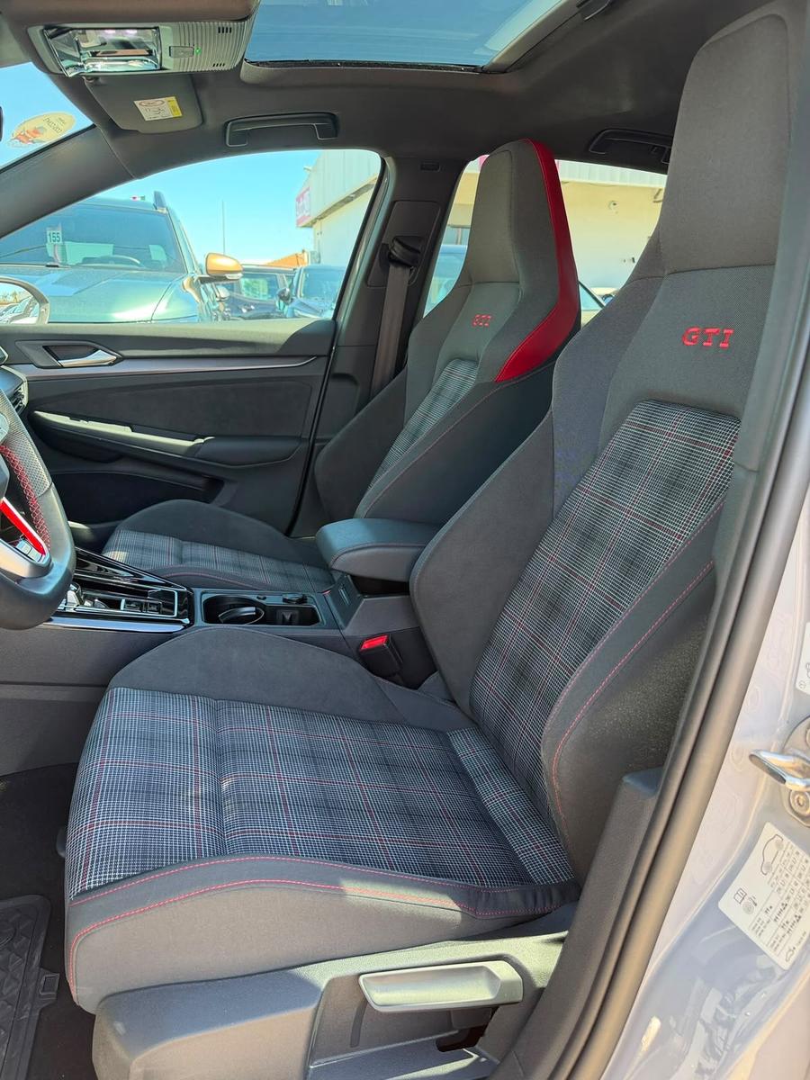 Volkswagen Golf GTI 8.5 2.0 TSI, миниатюра 24