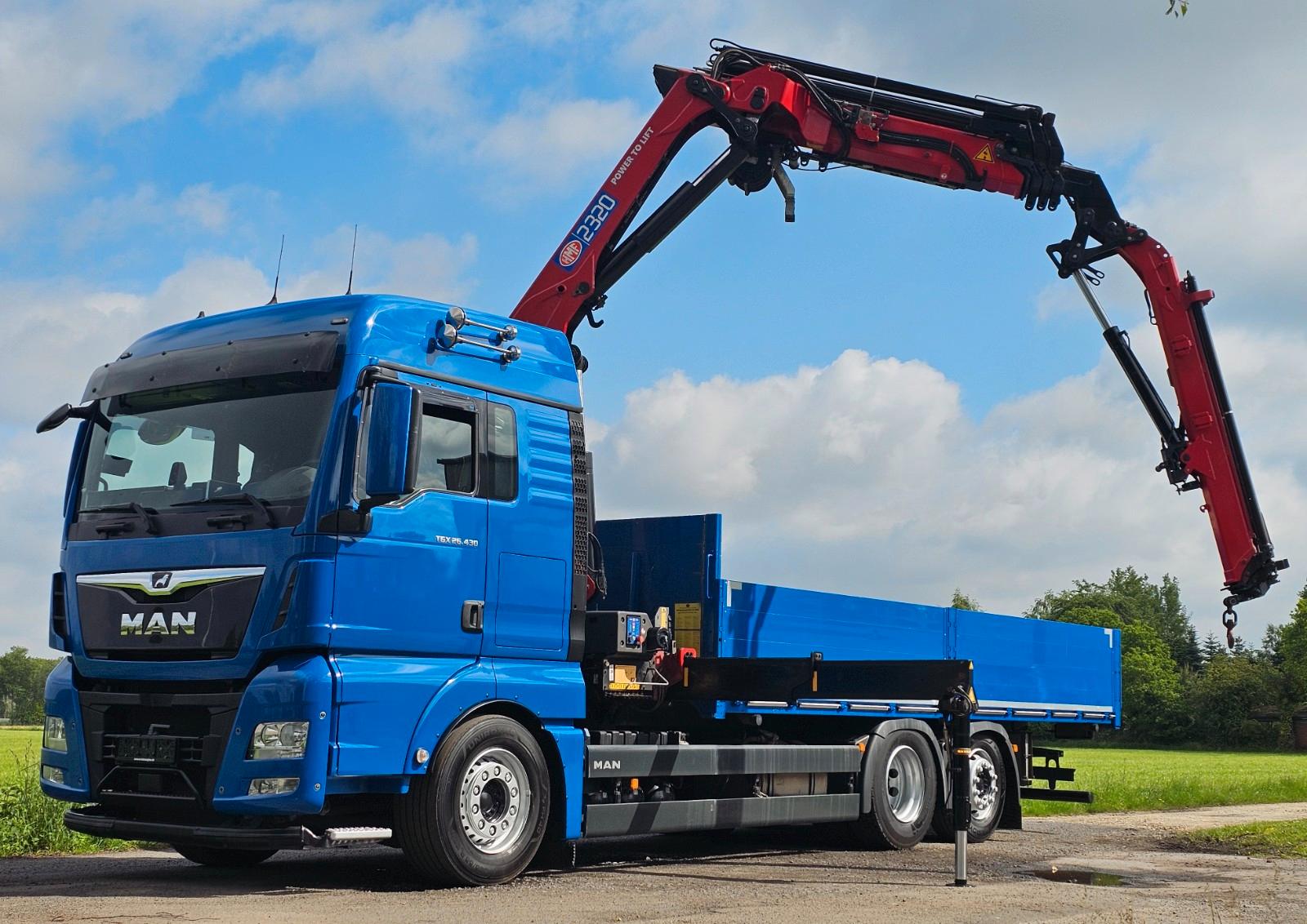 MAN TGS 26.430 Pritsche + HMF 2320 Fly JIB Seilw