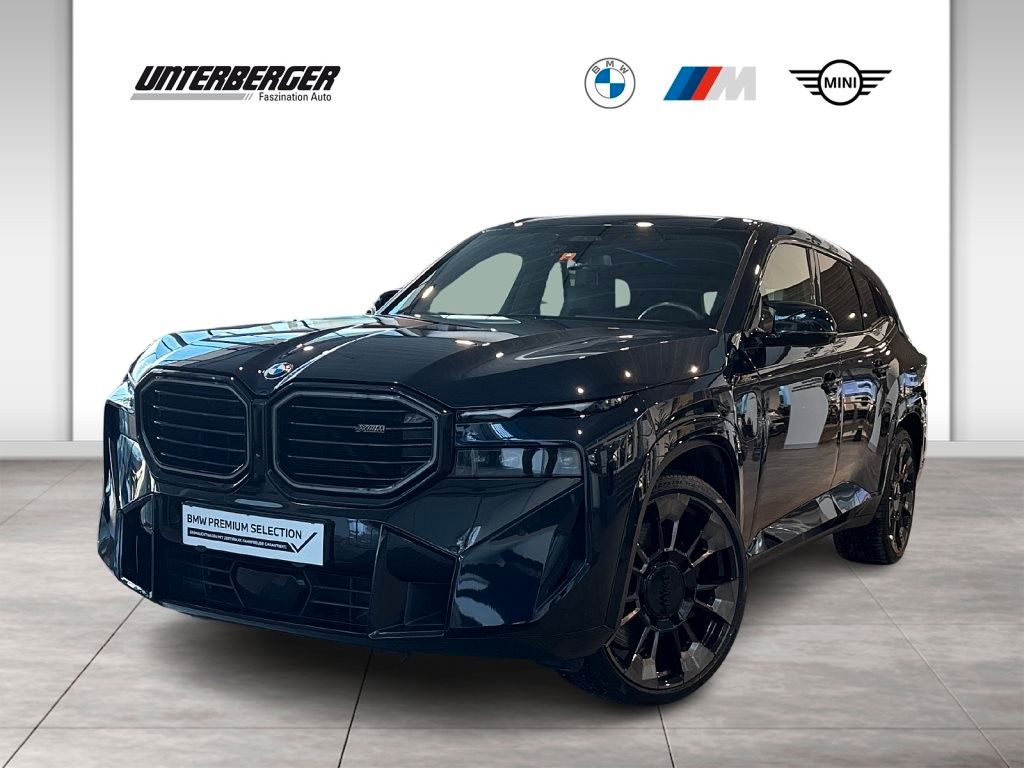 BMW XM