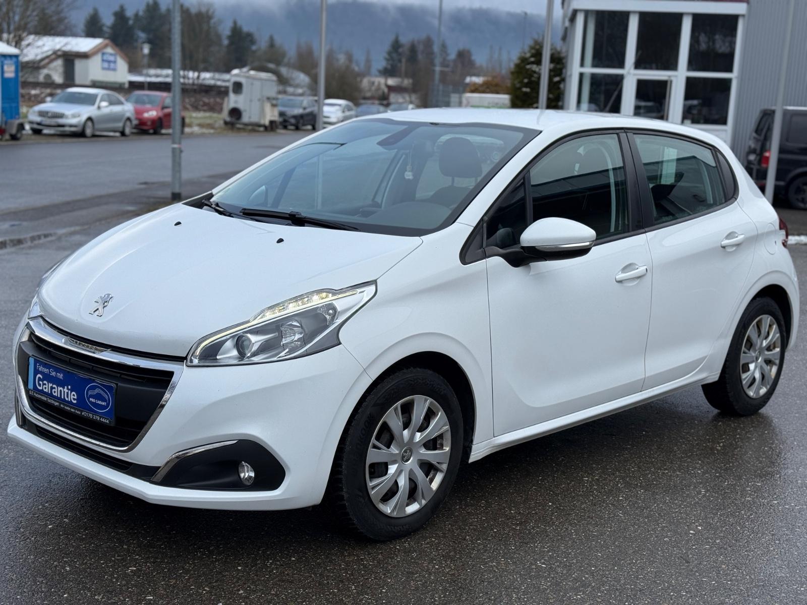 Peugeot 208 Active*TÜV NEU*SERVICE NEU*2.HD*