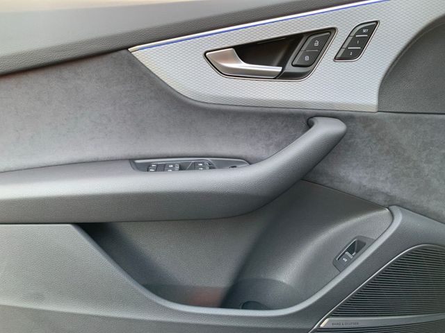Q7 50 TDI quattro S LINE ALLRADL+MATRIX+PANO+AHK