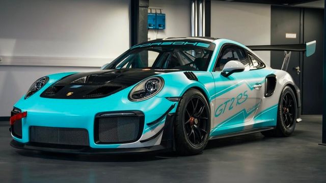 PORSCHE GT2 RS Clubsport #169 of 200