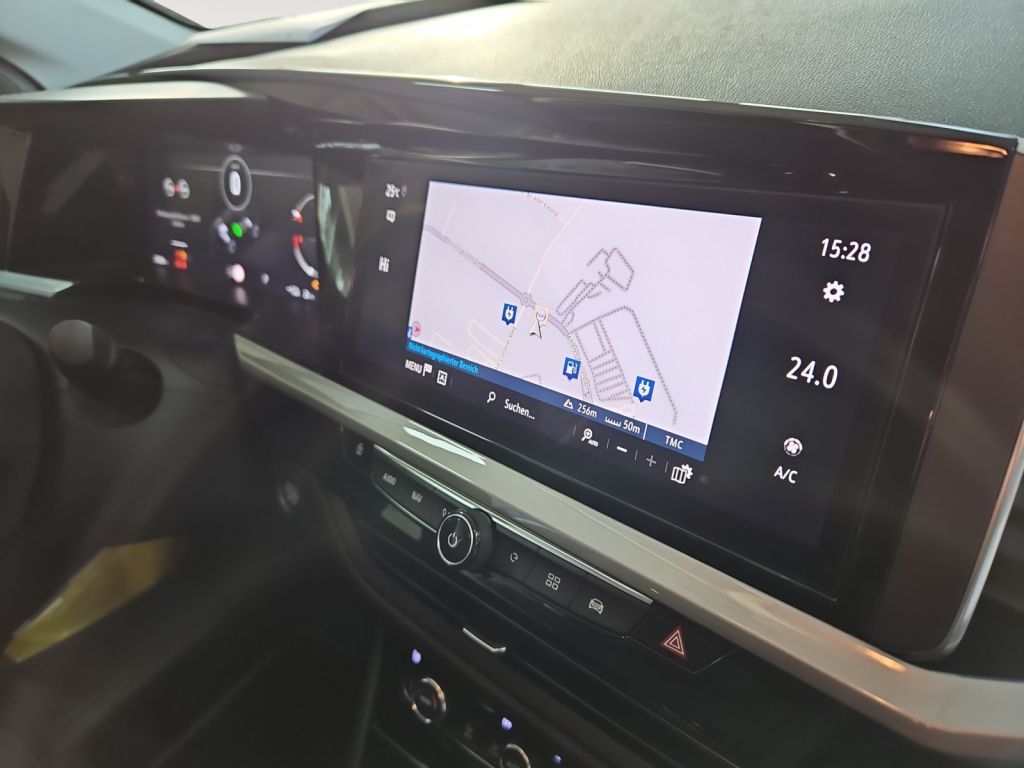 Fahrzeugabbildung Opel Grandland PHEV 4x4 1.6 DI Ultim Night Vision