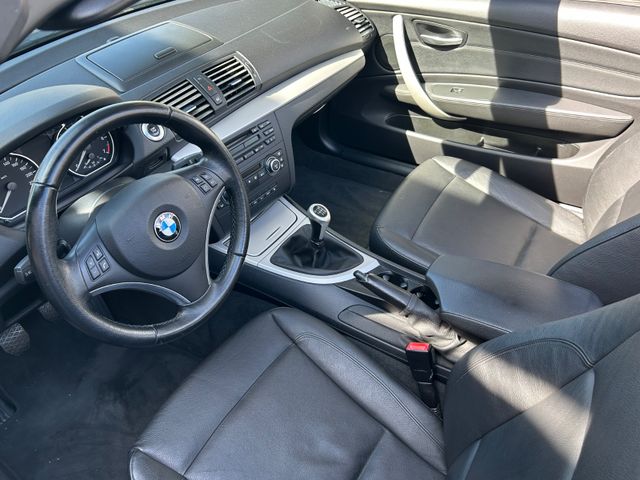 Fahrzeugabbildung BMW 118 Cabrio+NaviZB+Leder+ LM+ PDC+1.Hand+SHZ+BC+