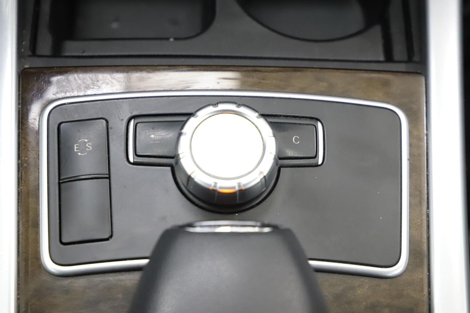 Mercedes-Benz  E 220 CDI 170PS 7G-Tronic T ACC AHK  El.Heck