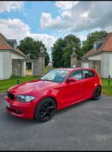 BMW Bmw 1er gut gepflegt und sportlich - BMW aus 2010: 1er