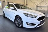 Ford Focus ST-Line|2.HAND|SCHECKHEFT|AHK|LED - Ford Focus bis 25.000 Euro