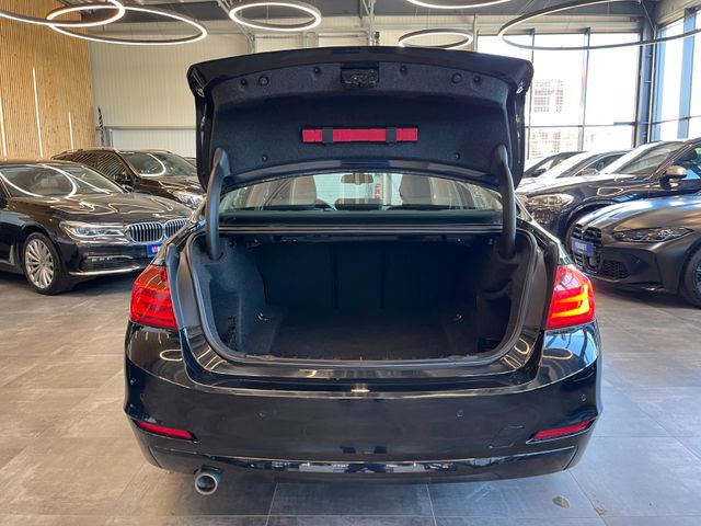 BMW 320 d Lim.  xDrive *NAVI*PDC*SZHZ*TEMPOMAT*4x4*