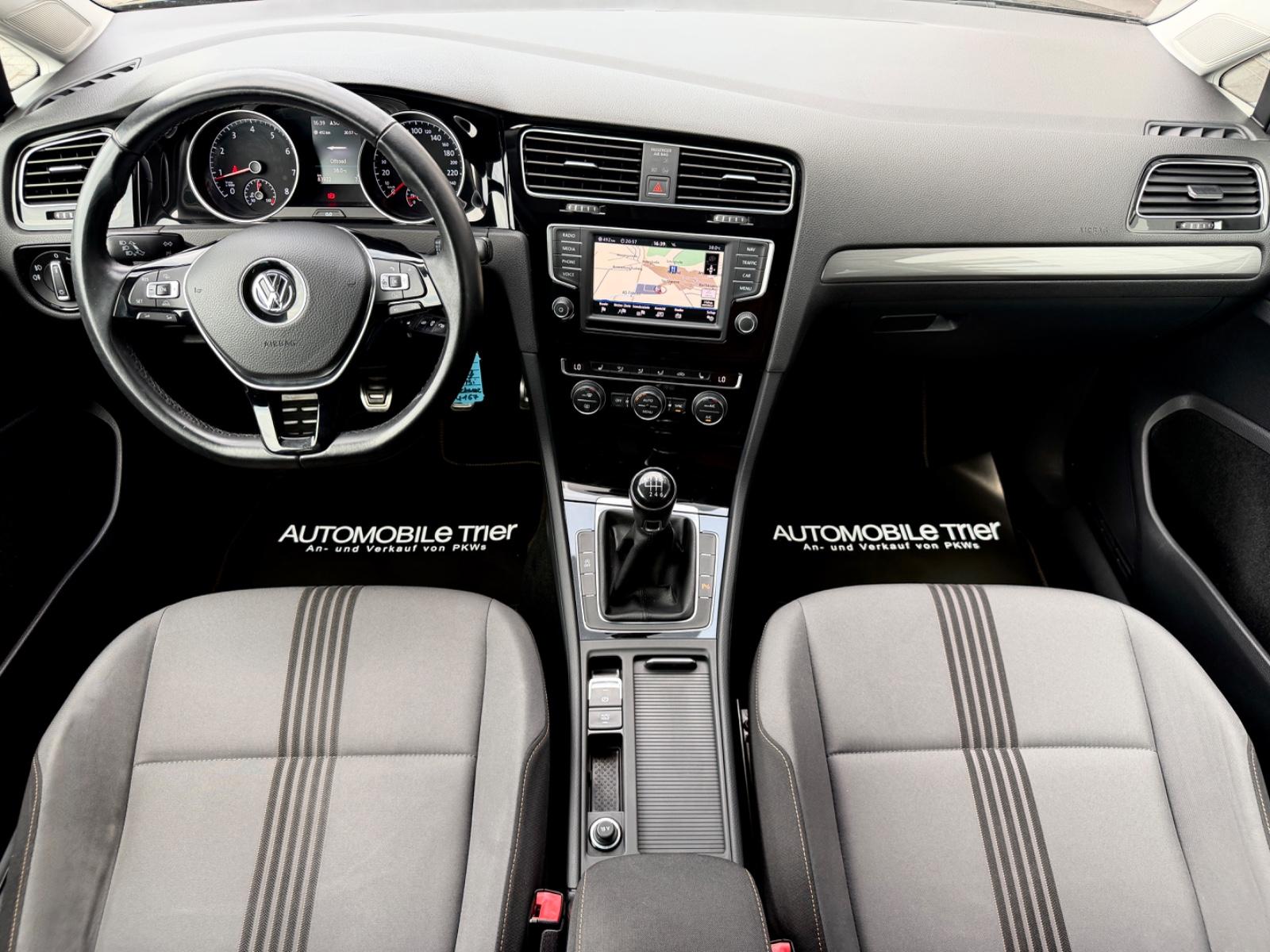 Volkswagen Golf 7 1.4 TSI R Line/NAVI/BI-XENON/PDC/GARANTIE