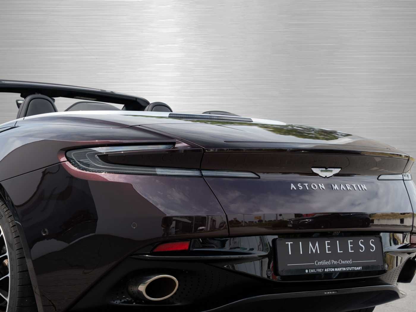Aston Martin DB11 V8 Volante Q Sonderlackierung foto 23