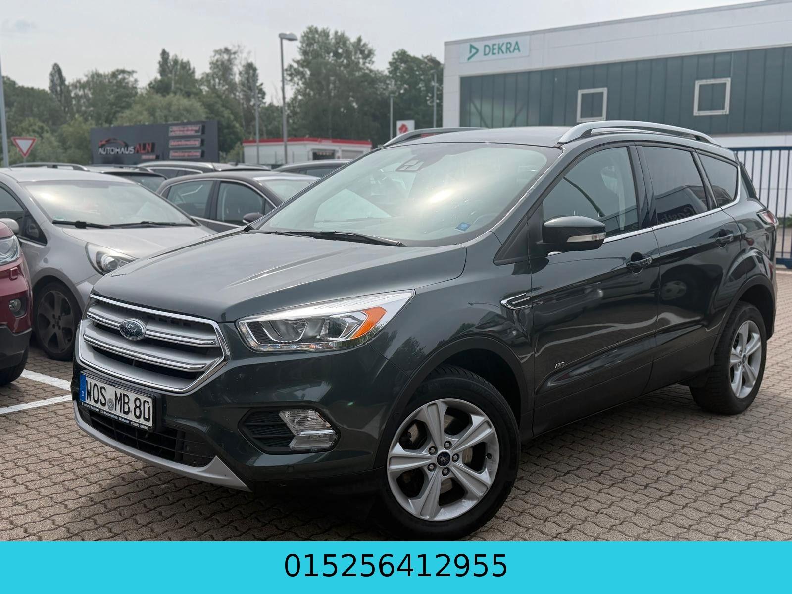 Ford Kuga Titanium - 2.0 Diesel - 4X4 - Navi Kamera