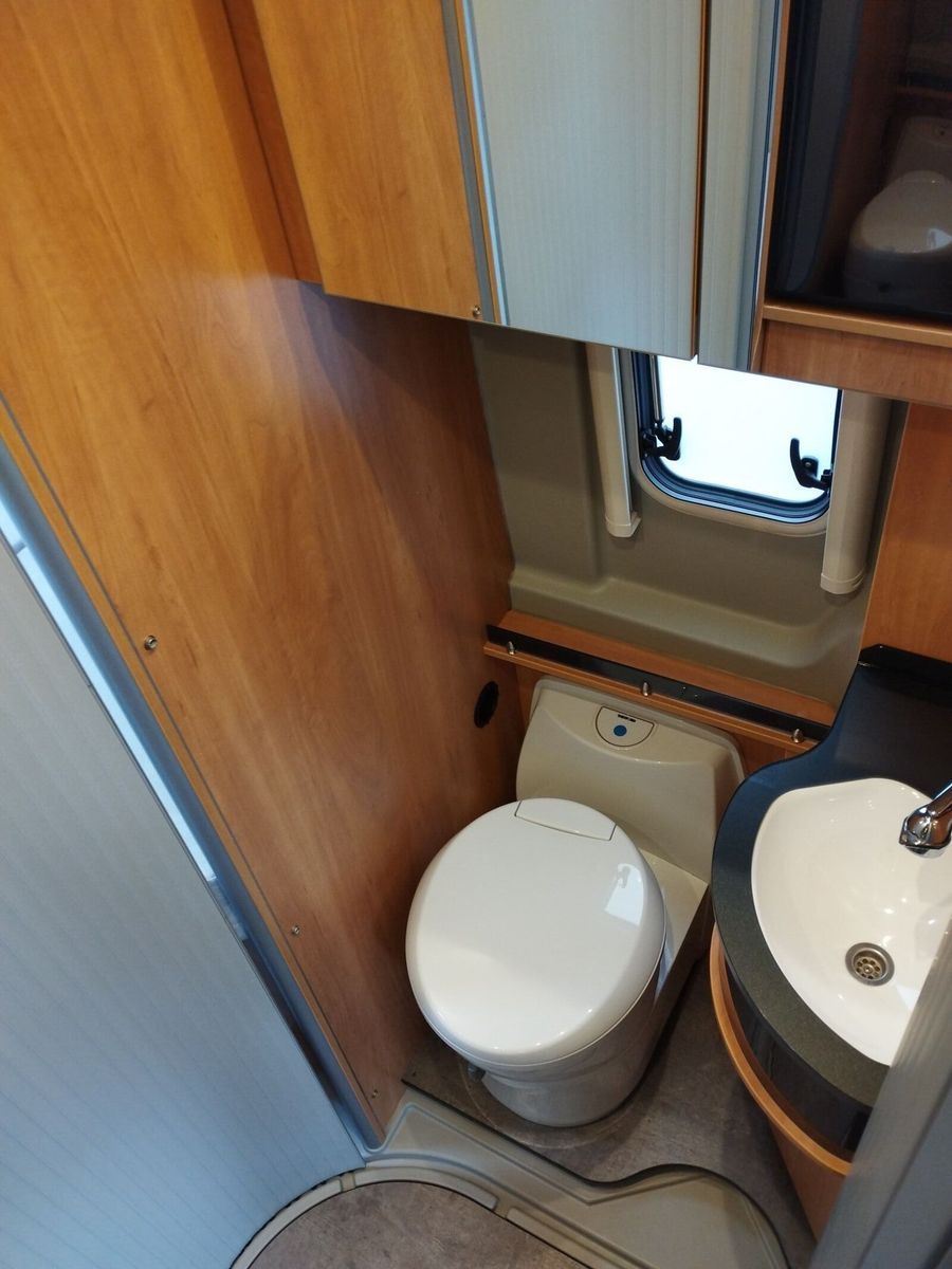 Fahrzeugabbildung Pössl Roadcruiser XL 165 PS AHK,Markise,Navi,Kamera