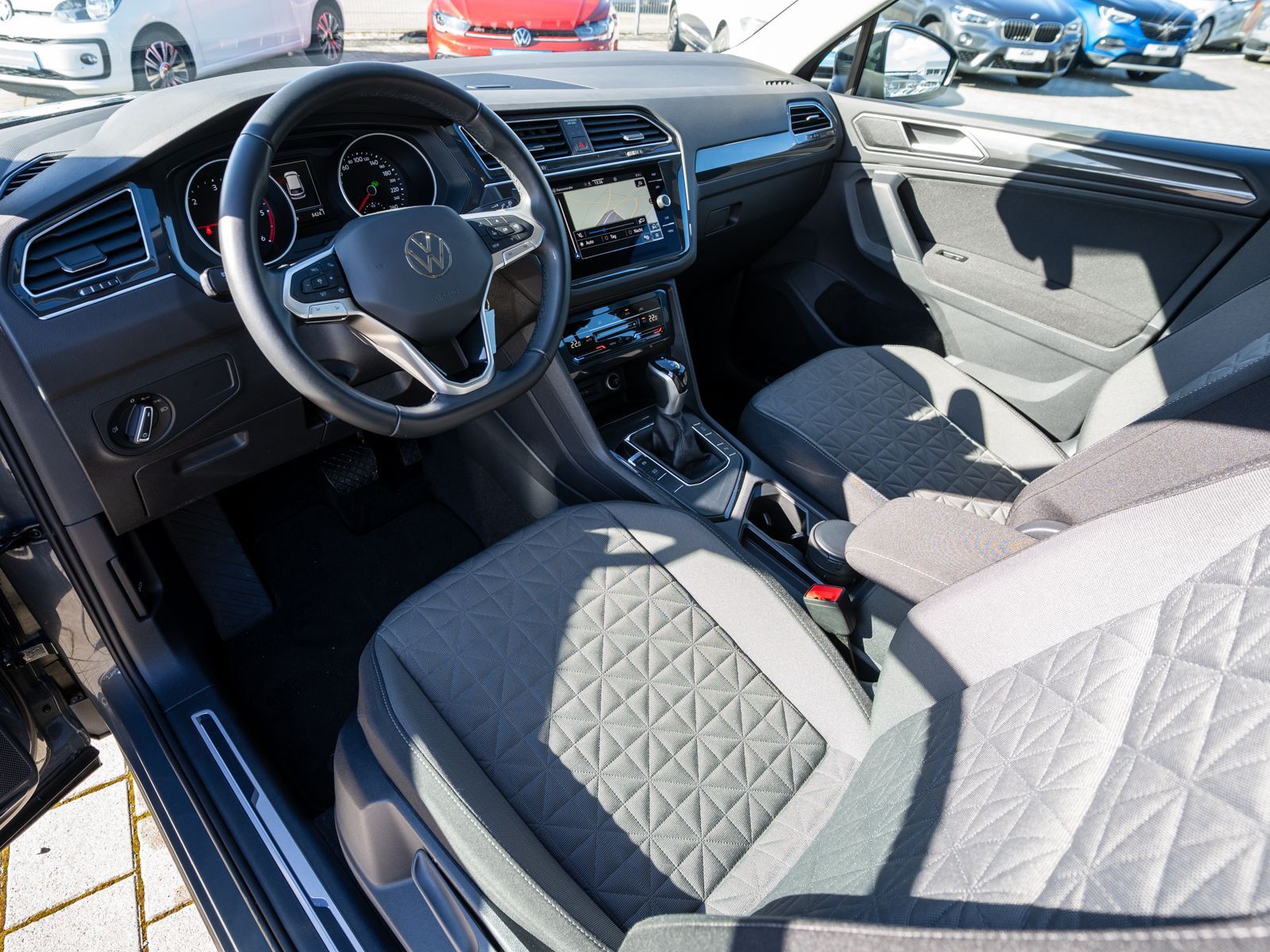 Volkswagen Tiguan - Bild 12