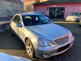 Mercedes-Benz C 230-Limo-Automatik-TÜV-AU-Neu-Leder-Klima-Alu- - gebrauchte Mercedes-Benz C 230 aus dem Jahr 2005