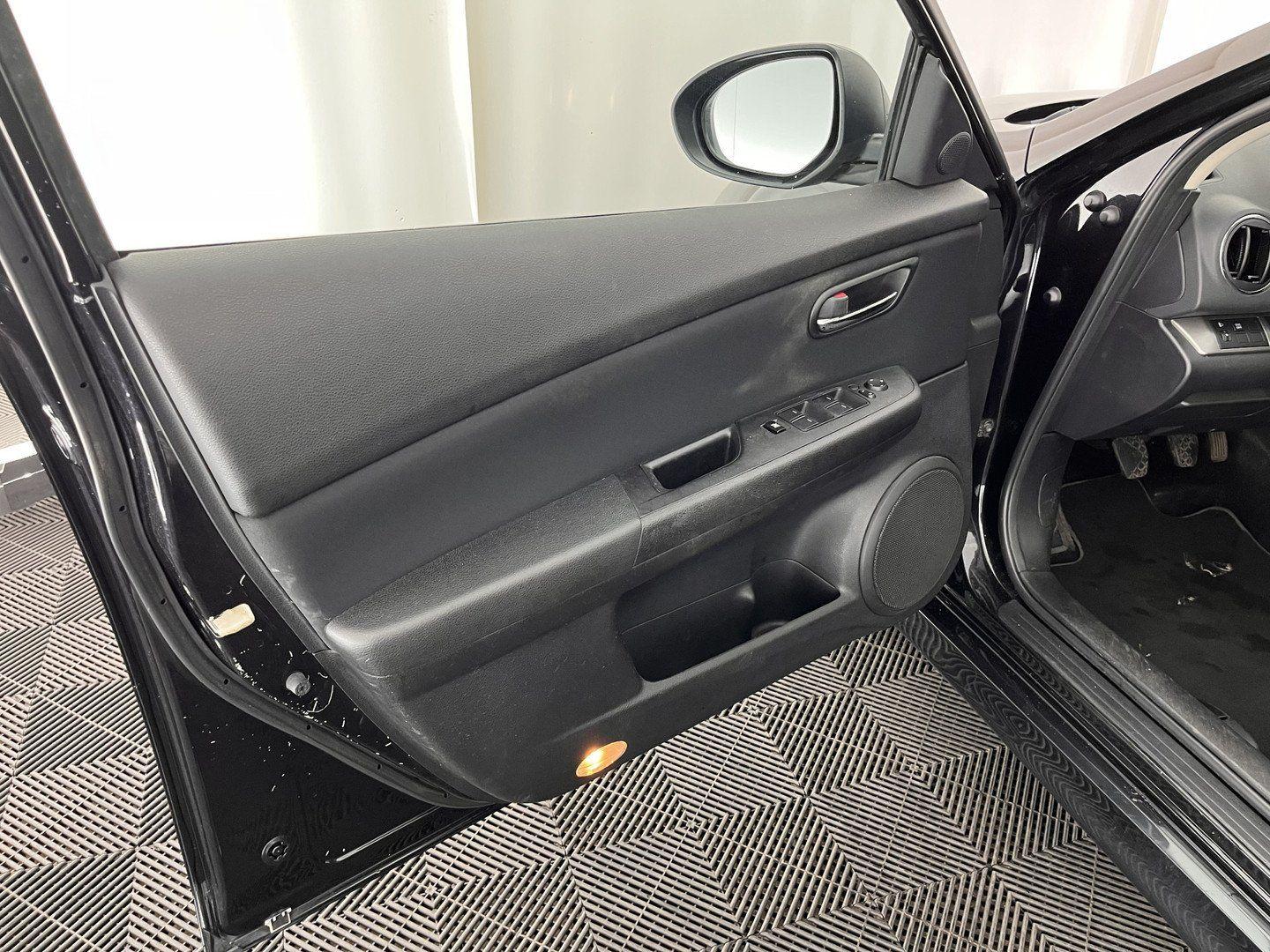 Mazda 6 2010 — photo 19