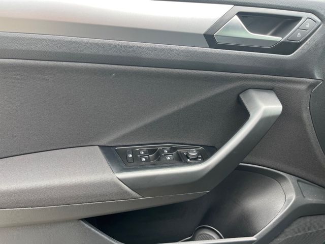 T-Roc 1.5 TSI LIFE +LED+KAMERA+DCP+NAVI+SITZHZG+