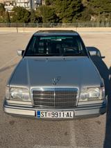 Mercedes-Benz E 420 (W124) V8 | Deutsche Auslieferung | - Mercedes-Benz E 420 mit Benzin-Antrieb: Automatik