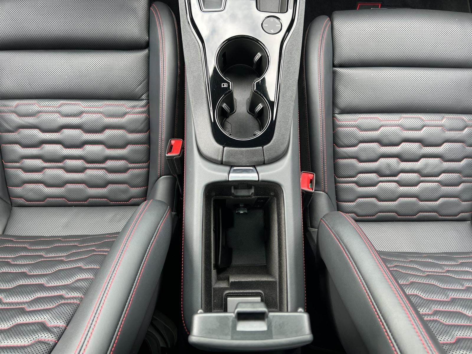 Audi e-tron GT RS quattro HUD Navi Matrix LED B&O KLI