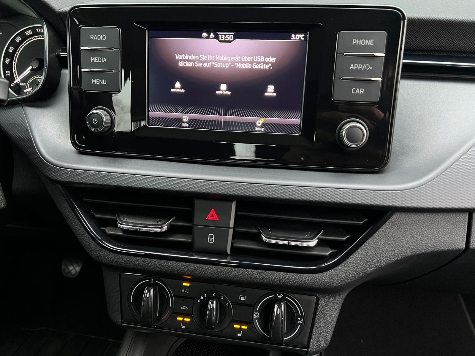 Fahrzeugabbildung SKODA Scala COOl PLUS 1.0 TSI *LED, Klima, Sitzhzg., S