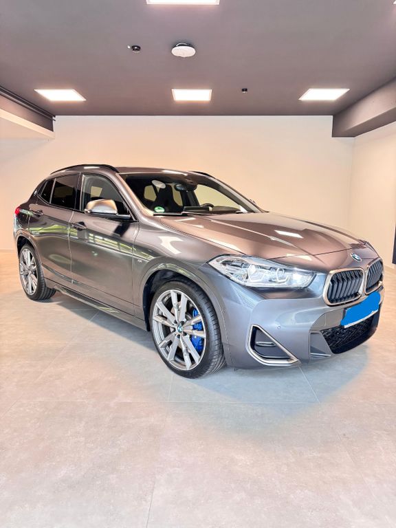 Image of BMW X2