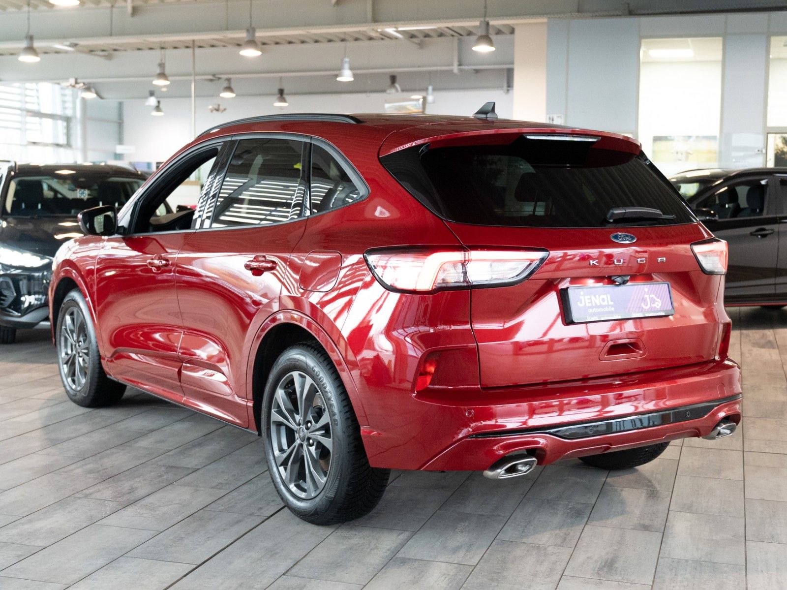 Fahrzeugabbildung Ford Kuga ST-Line KEYLESS/KAMERA/NAVI/WINTER-P.