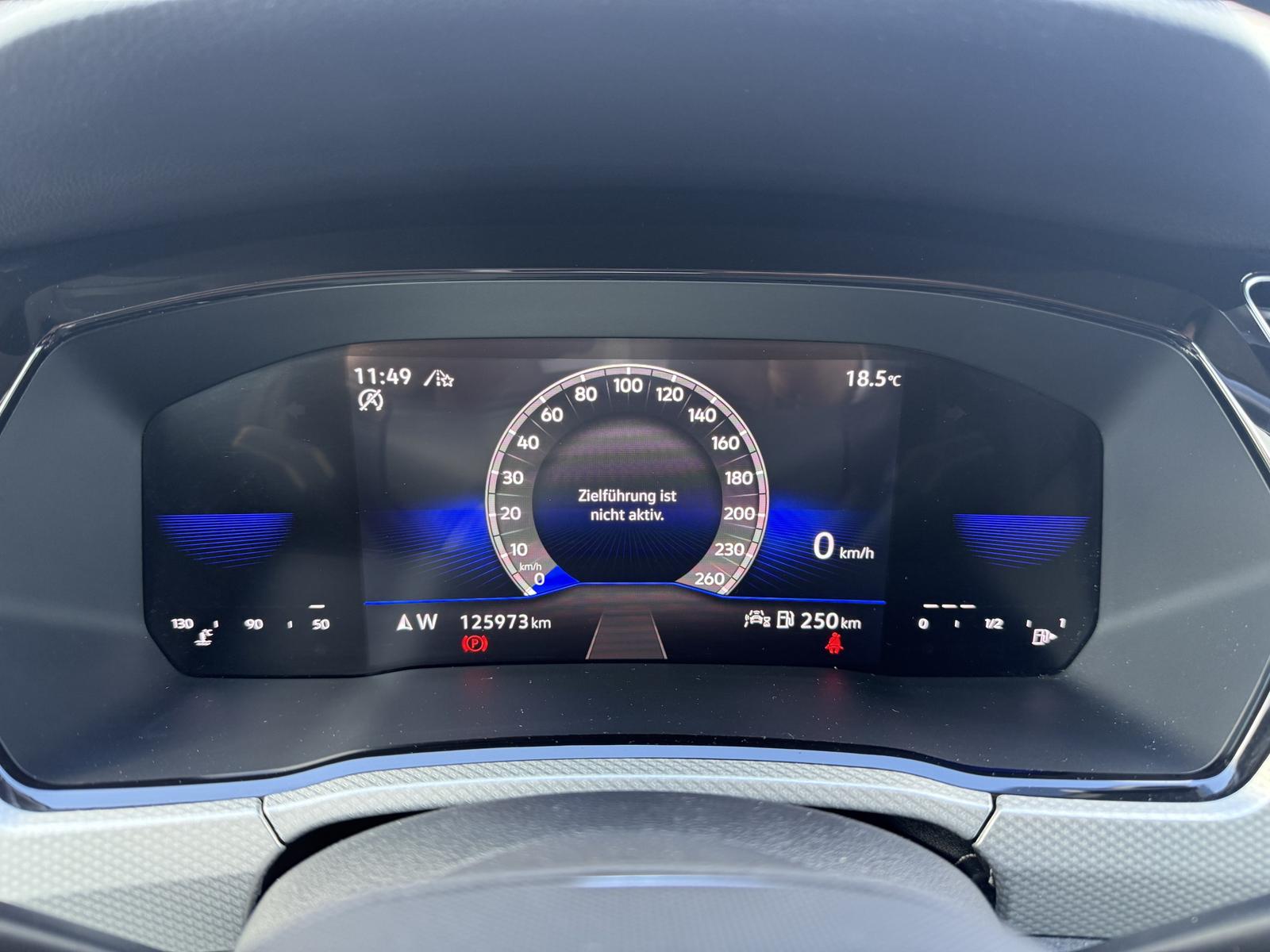 Volkswagen Touran 2.0 TDI SCR Move / Kamera / ACC / AHK, миниатюра 19