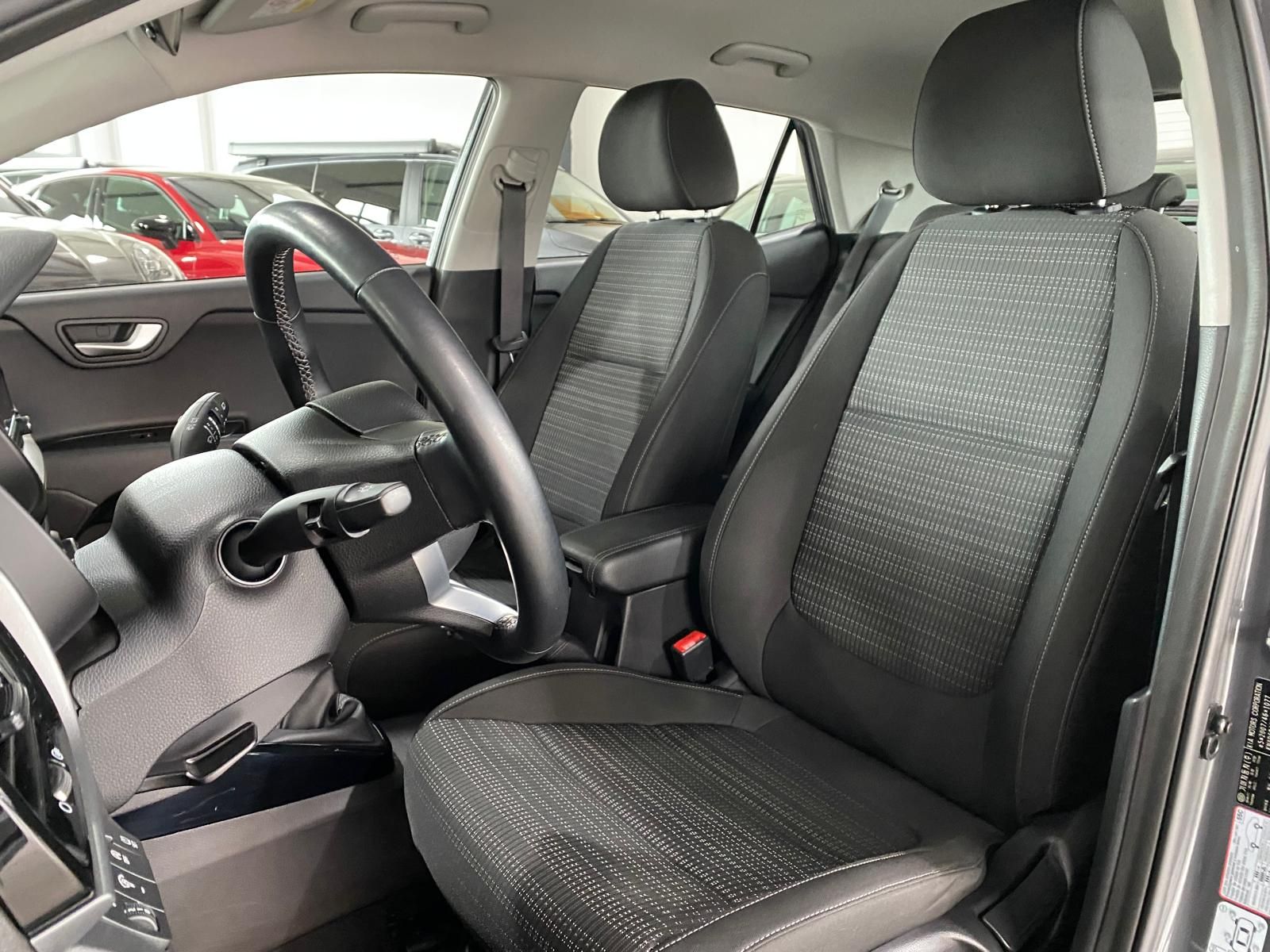 Fahrzeugabbildung Kia Stonic 1.0 T-GDIVision/Navi/Alu/SH/RFK/Apple/