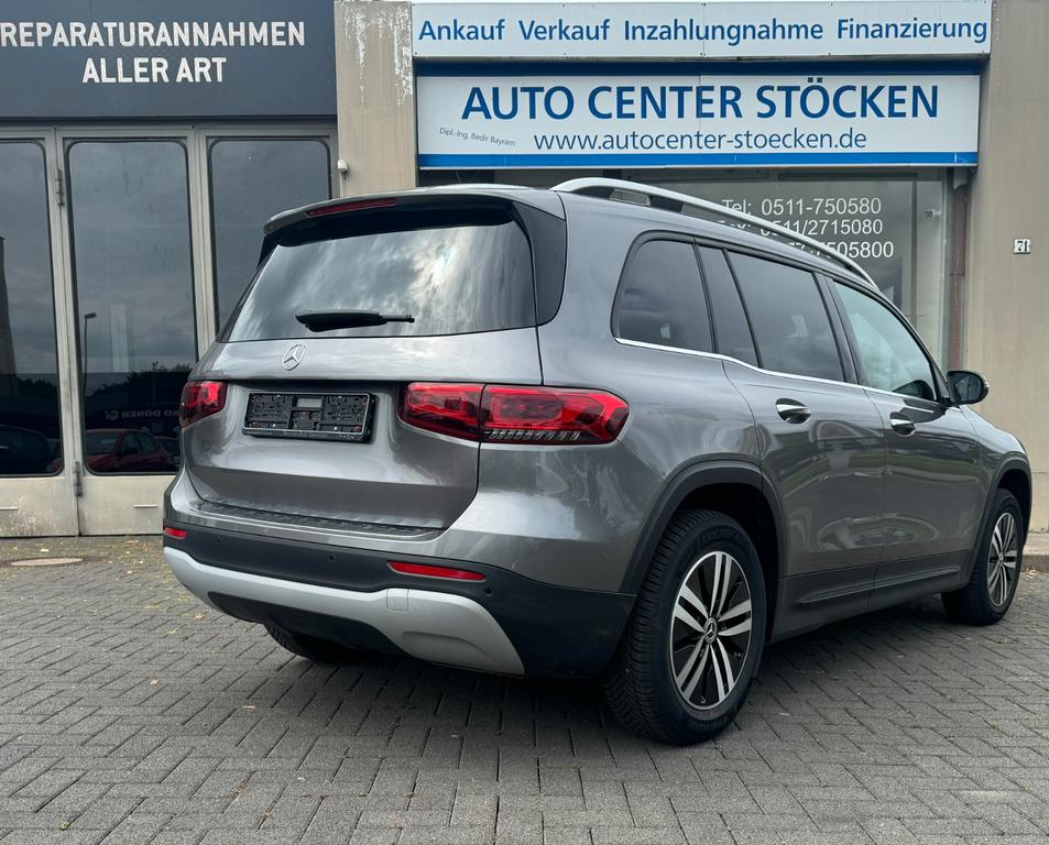 Mercedes-Benz GLB 180