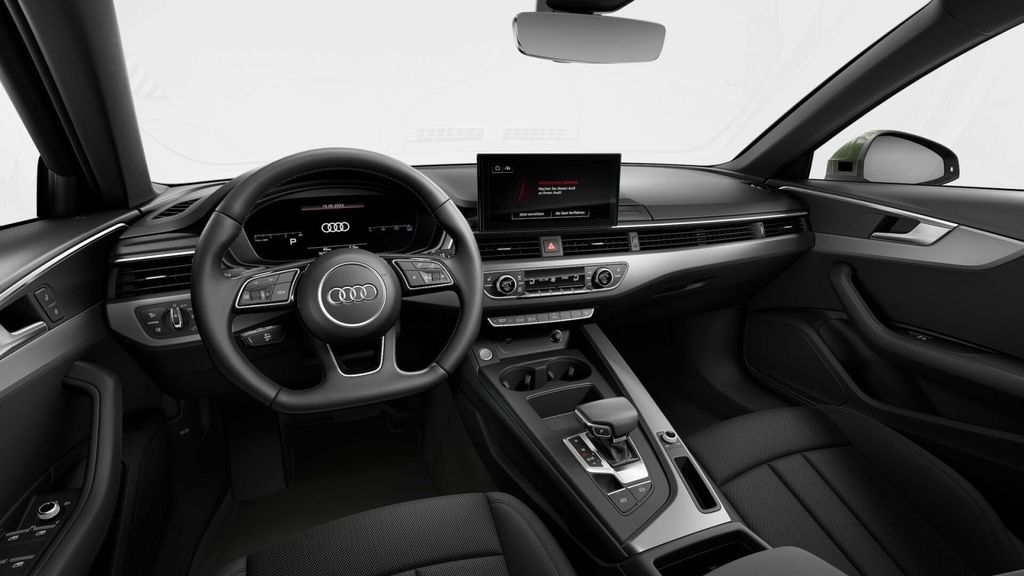 AUDI A4 2023