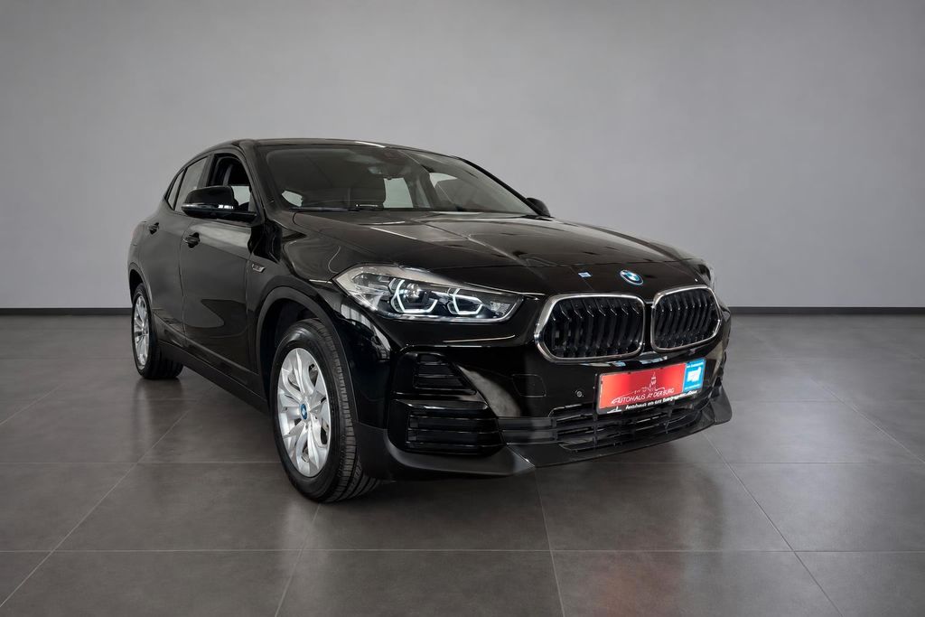 Image of BMW X2