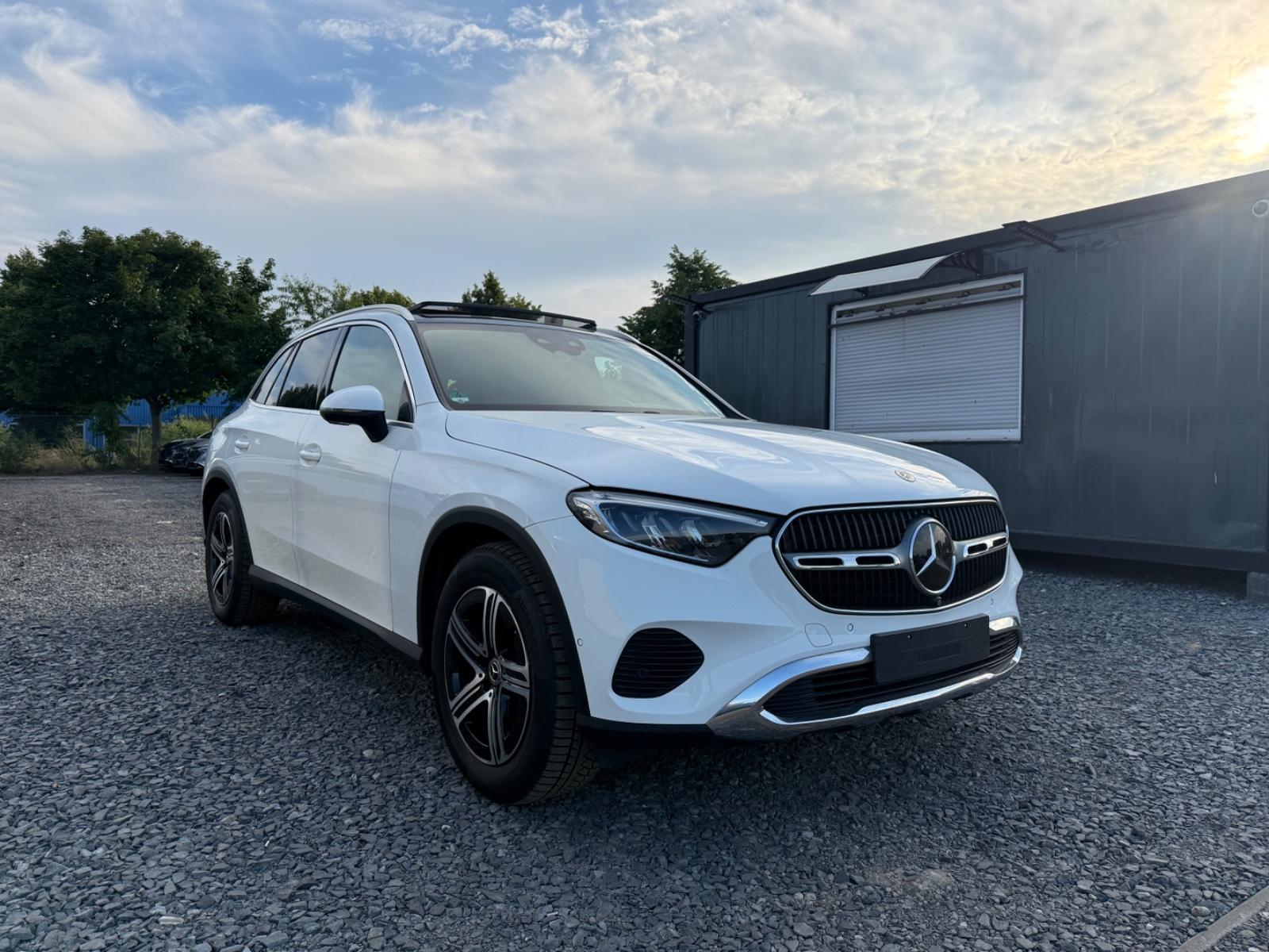 Mercedes-Benz GLC 220 d 4Matic *PANO* Memoryseats