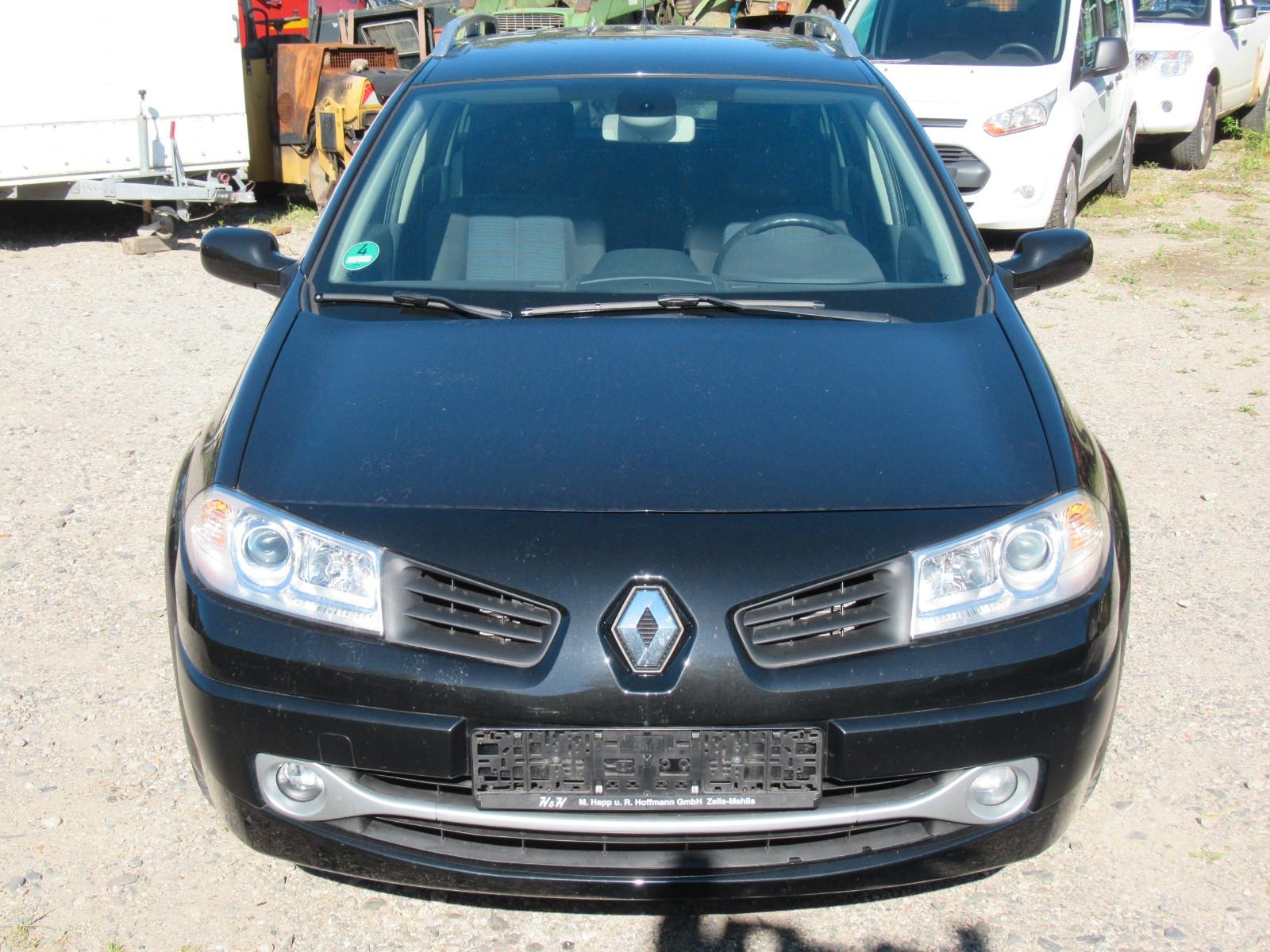Renault Megane 2008 — вигляд ззаду