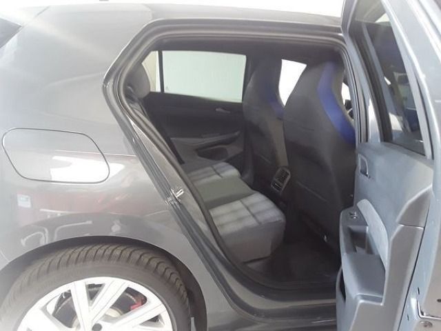 Volkswagen Golf - Bild 10