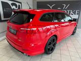 Ford Focus Turnier Sport/ST-Line/SHZ/Lenkr.hz./XENON - Ford Focus: Rot