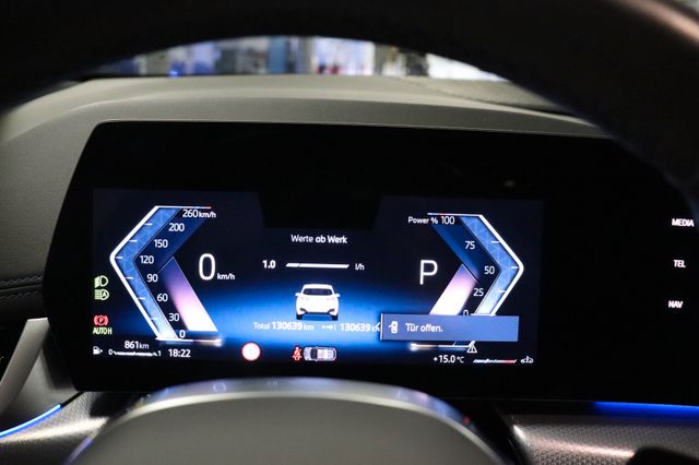 Fahrzeugabbildung BMW 218d Active Tourer M Sportpaket|1HAND|WIDESCREEN