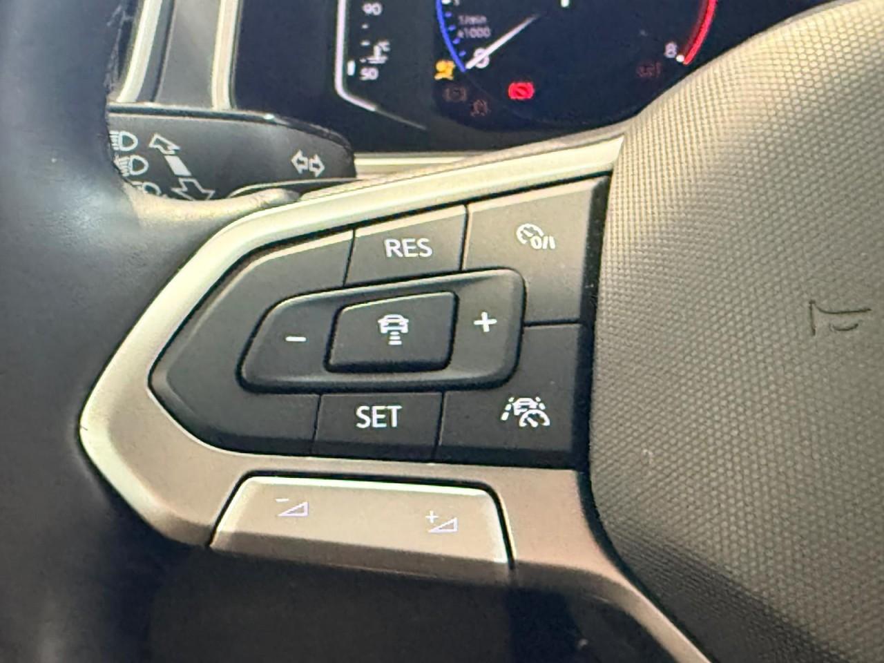 Volkswagen T-Roc 1.5TSI Style DSG Navi RFK ACC APP Klima, миниатюра 7