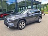 Toyota RAV 4 Hybrid 4x2 Club Navi Kamera Technik 8-fach - gebrauchte Toyota RAV 4 aus dem Jahr 2019
