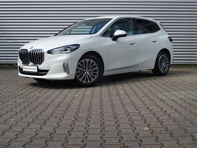 BMW 220i Active Tourer Luxury Line Premium-Paket