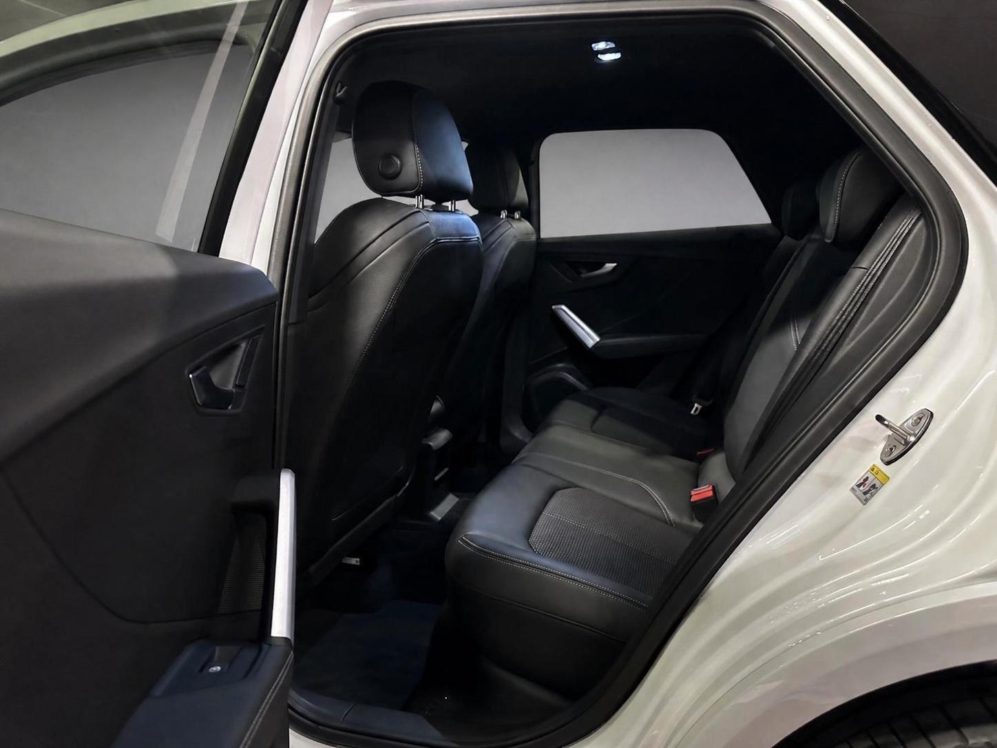 Audi SQ2 quattro 2.0 TFSI // Keyless // ACC // LED, миниатюра 20