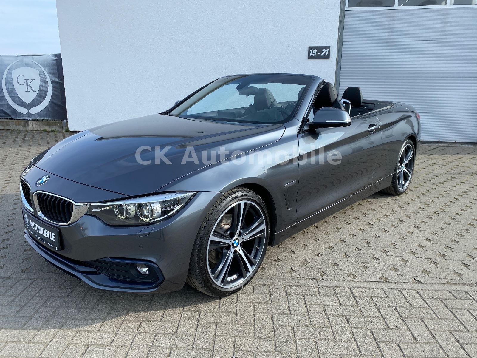 Fahrzeugabbildung BMW 420d Cabrio Sport Line/Navi/Leder/Bi-Xenon/Kam.