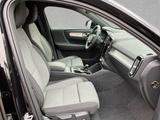 Volvo XC40 B3 Mild-Hybrid Core AHK LED - Volvo XC40 Core mit Benzin-Antrieb