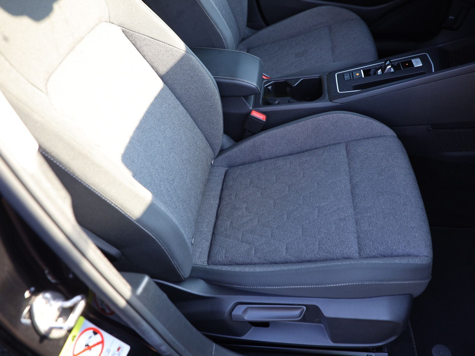 Volkswagen Golf - Bild 25