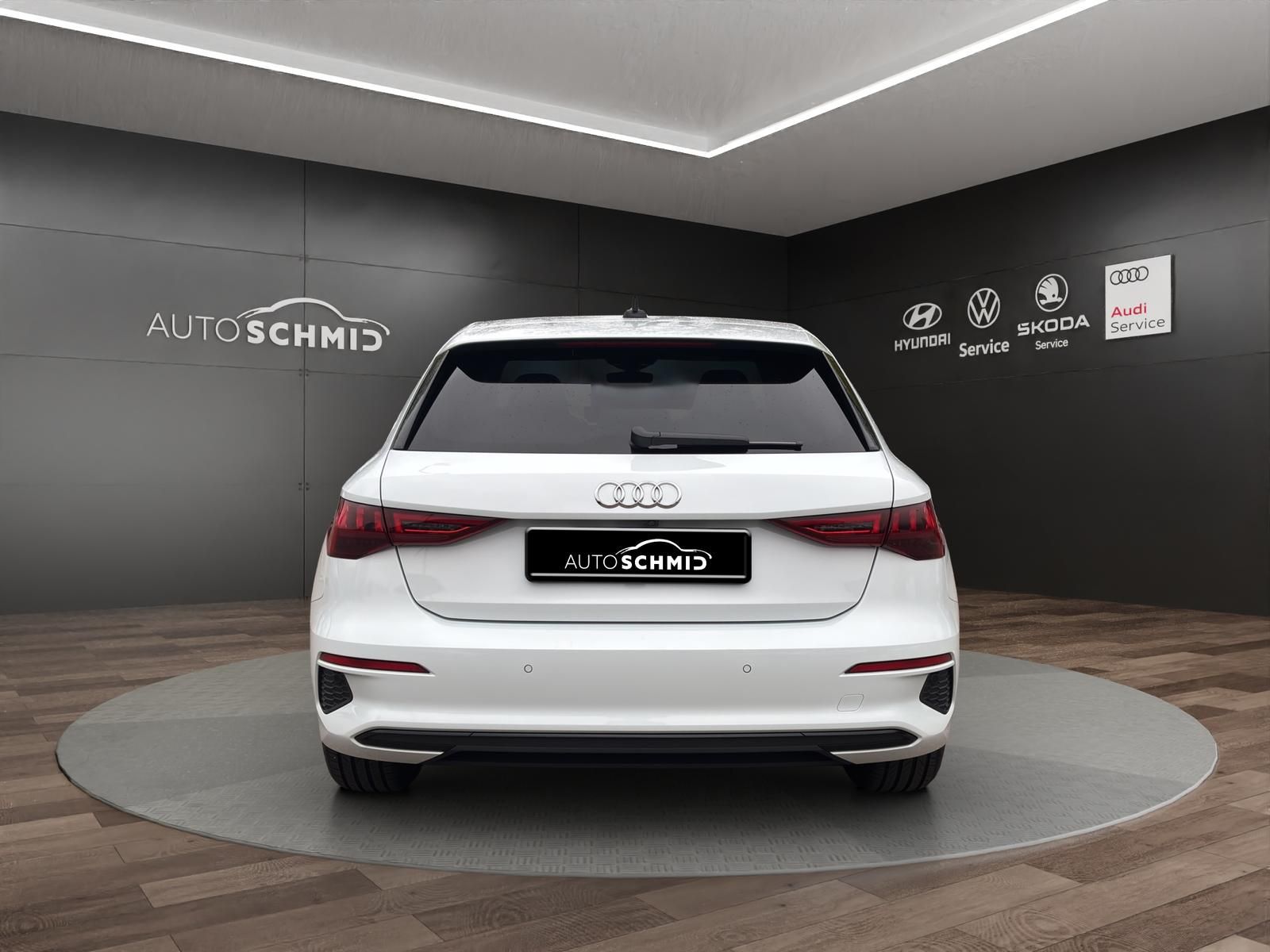 A3 35 TFSI advanced S-Tronic 1.5  RFK SHZ ACC
