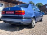 Volkswagen Vento 1.8i Limousine AUS1.HAND NUR38.000KM - Volkswagen Vento: Limousine